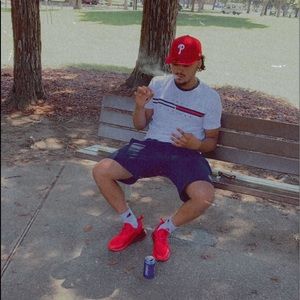 Meet your Posher, Anderson